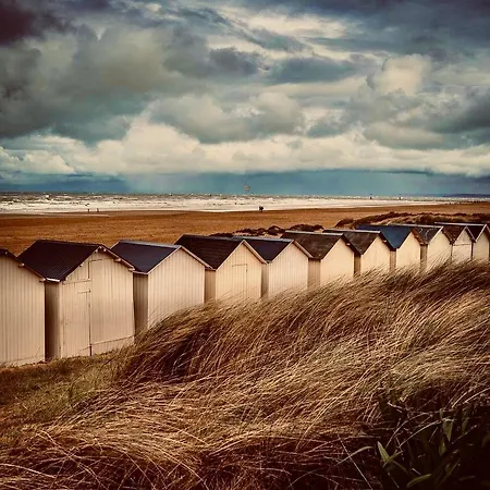 شقة Proche Commodite Et Gare . Centre كان